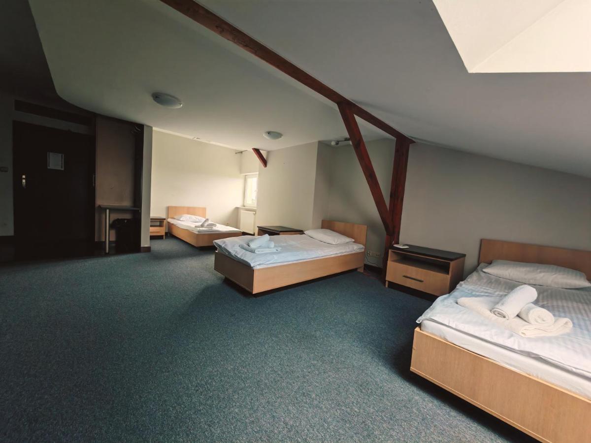 Maka I Magia Obiady Domowe Hotel Замбрув Екстериор снимка