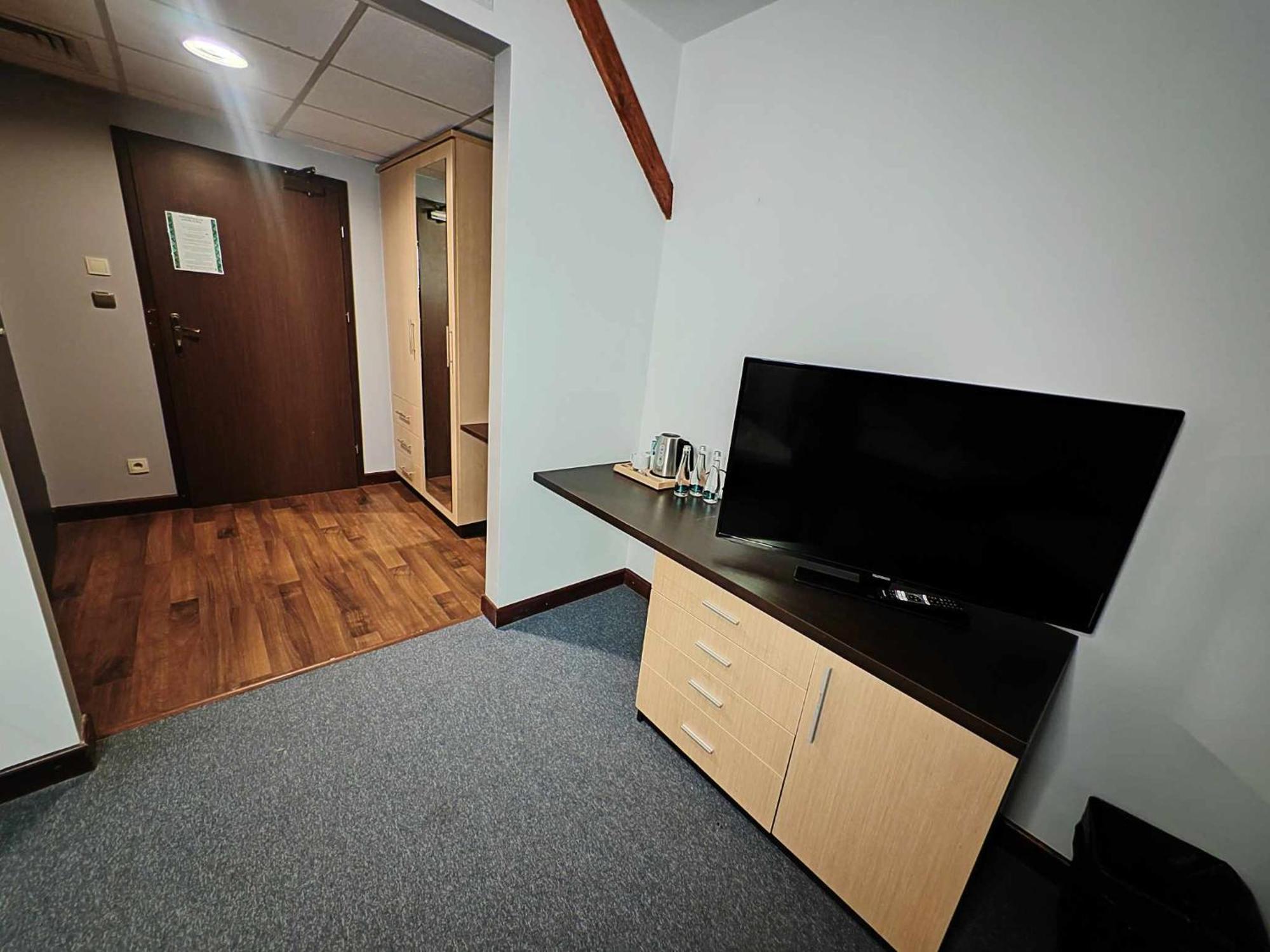 Maka I Magia Obiady Domowe Hotel Замбрув Екстериор снимка